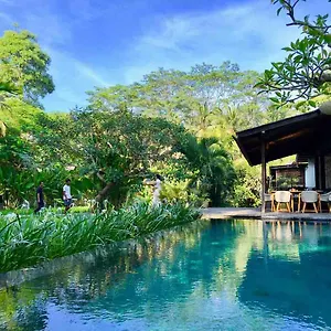 Resort Surya Kembar ****